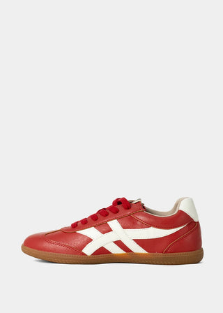 Sasha Sneaker