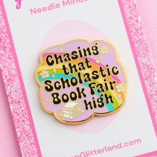 2000s Nostalgic Book Fair High Needle Minder Magnet