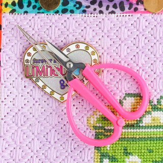 2000s Girlie Mall Needle Minder Magnet
