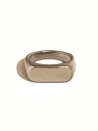 Glayce Classic Signet Ring