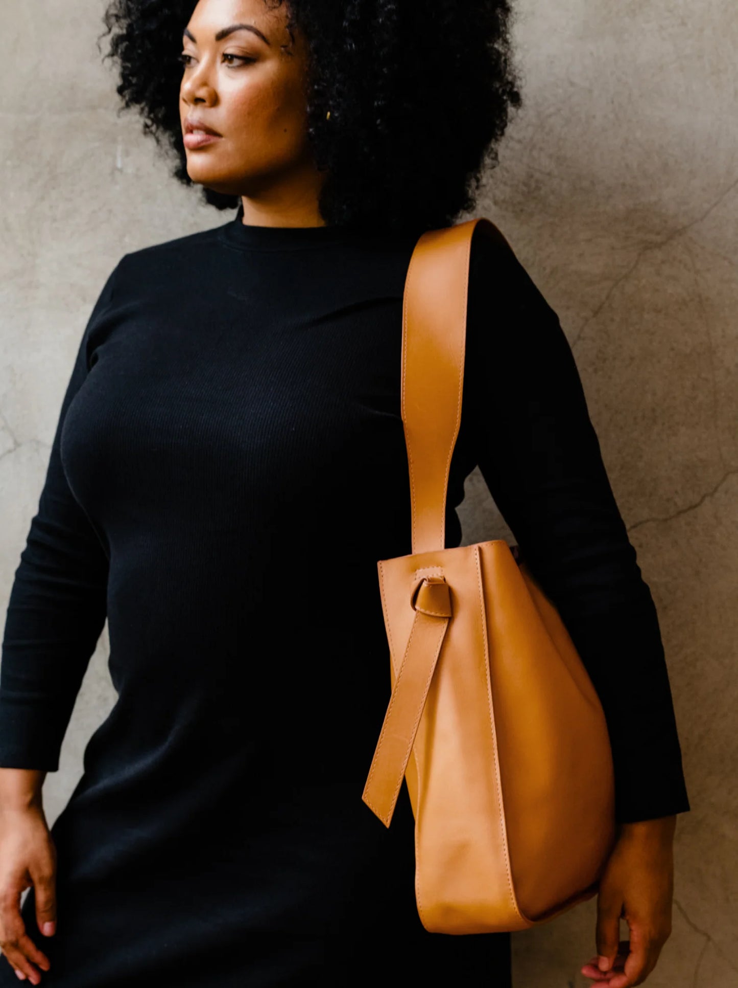 Addison Knotted Tote: Cognac