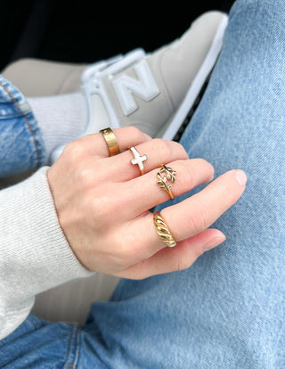 Croissant Ring - ONLINE ONLY
