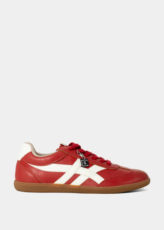 Sasha Sneaker