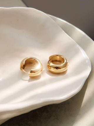 Blandine 18K Non-Tarnish Small Classic Hoop Earring